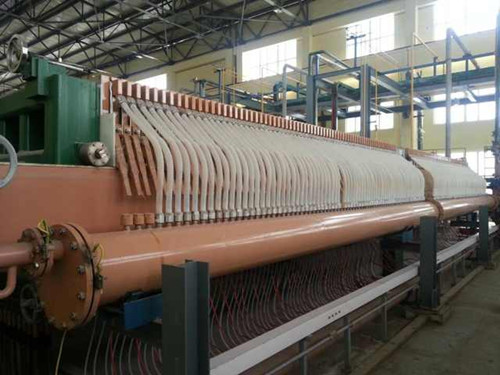 High current density natural circulation bipolar membrane gap electrolyzer